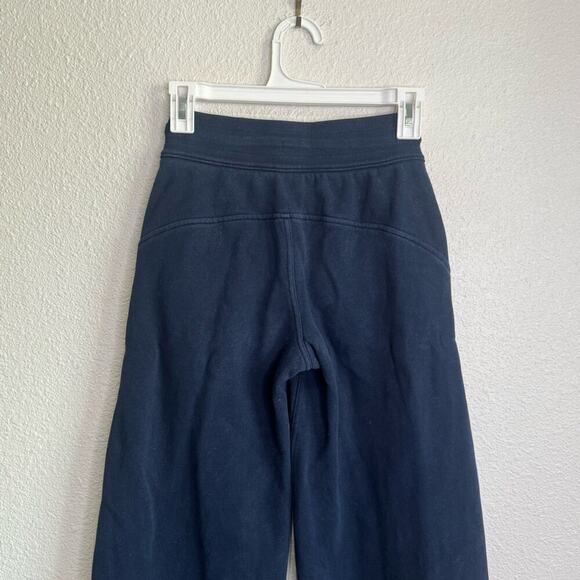 Lululemon Scuba Mid-Rise Wide-Leg Sweat Pant *Full Length Size 0 Navy Blue - Picture 6 of 10